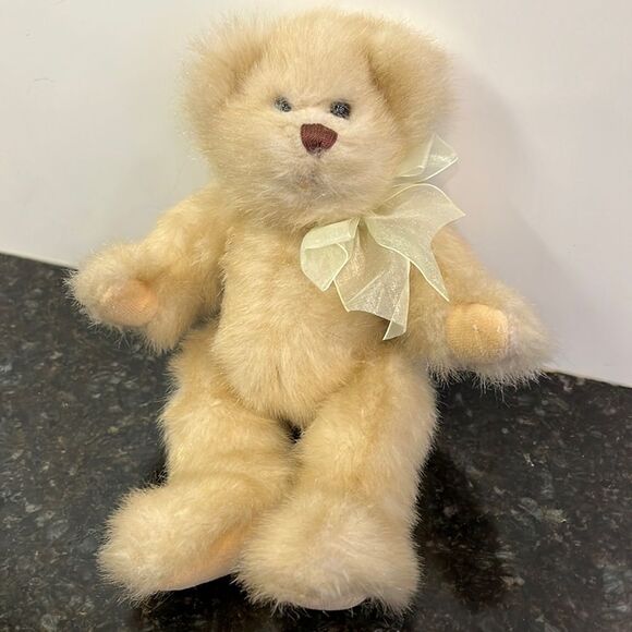 Ganz -Heritage Collection-Message Teddy Bear Tan with yellow ribbon. Size 11” - Picture 1 of 12